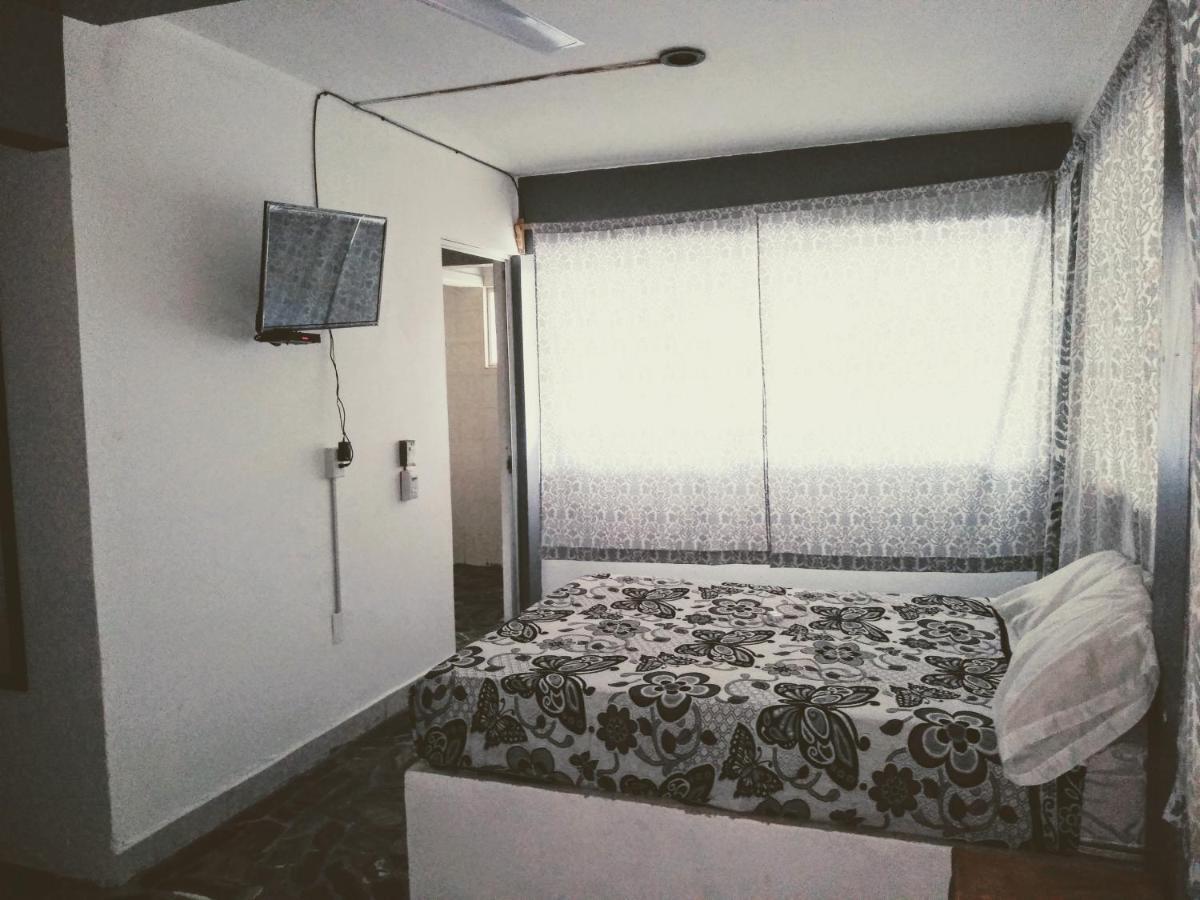 Hotel Juarez Cuernavaca Luaran gambar
